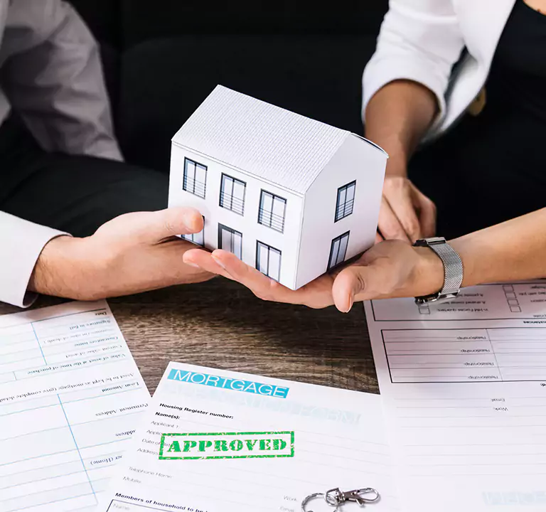 Trusted Company to Sell House Privately in Central Islip, NY