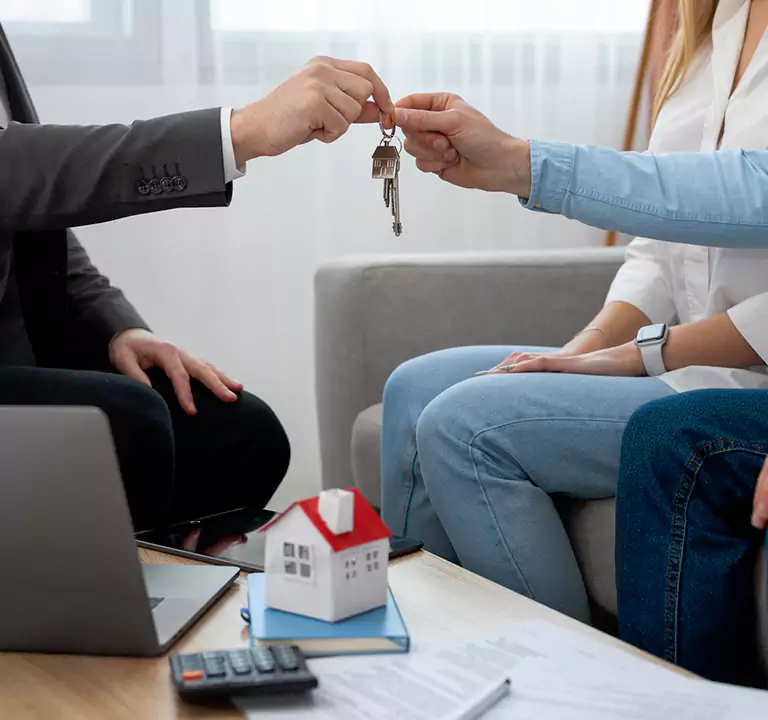 The Top Notch Company to Sell House in Rough Neighborhood for Cash in Central Islip, NY